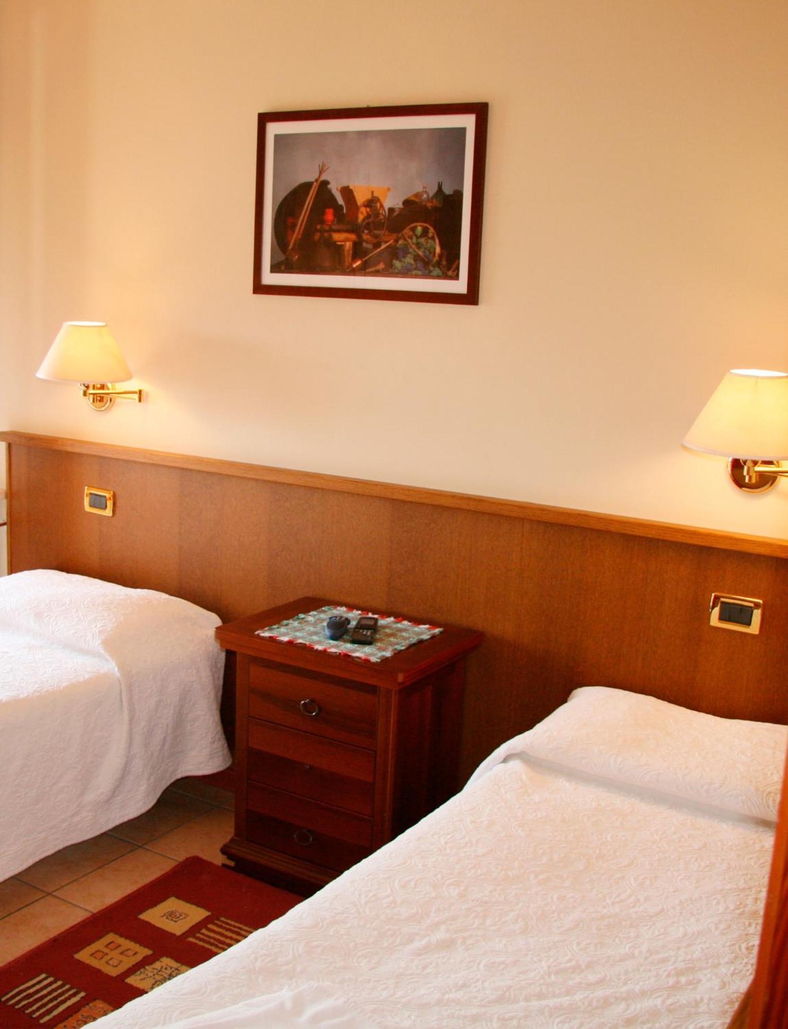 Gelindo Dei Magredi Hotel Vivaro Ruang foto